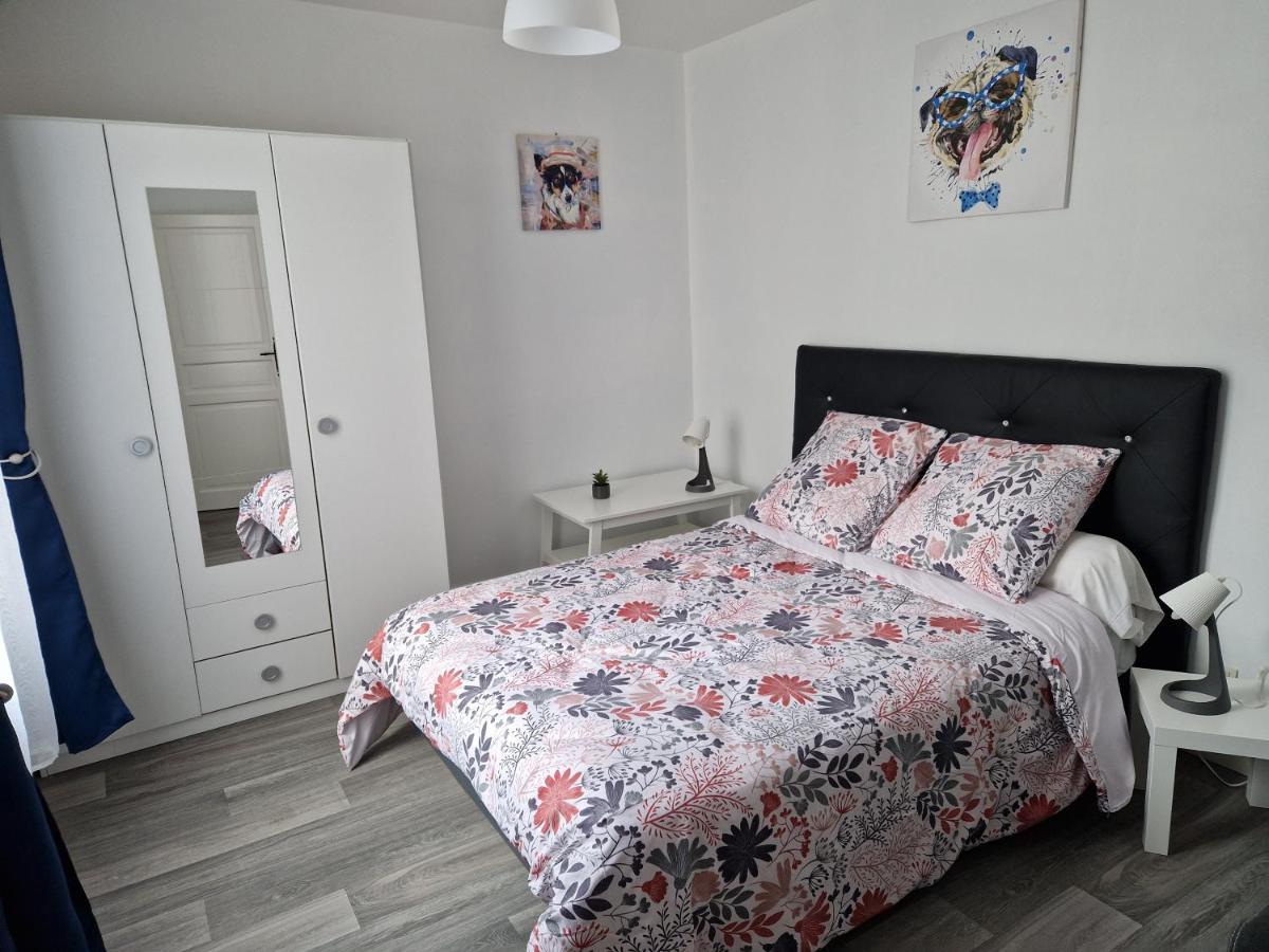 T3 Hypercentre Troyes Idealement Situe Luaran gambar