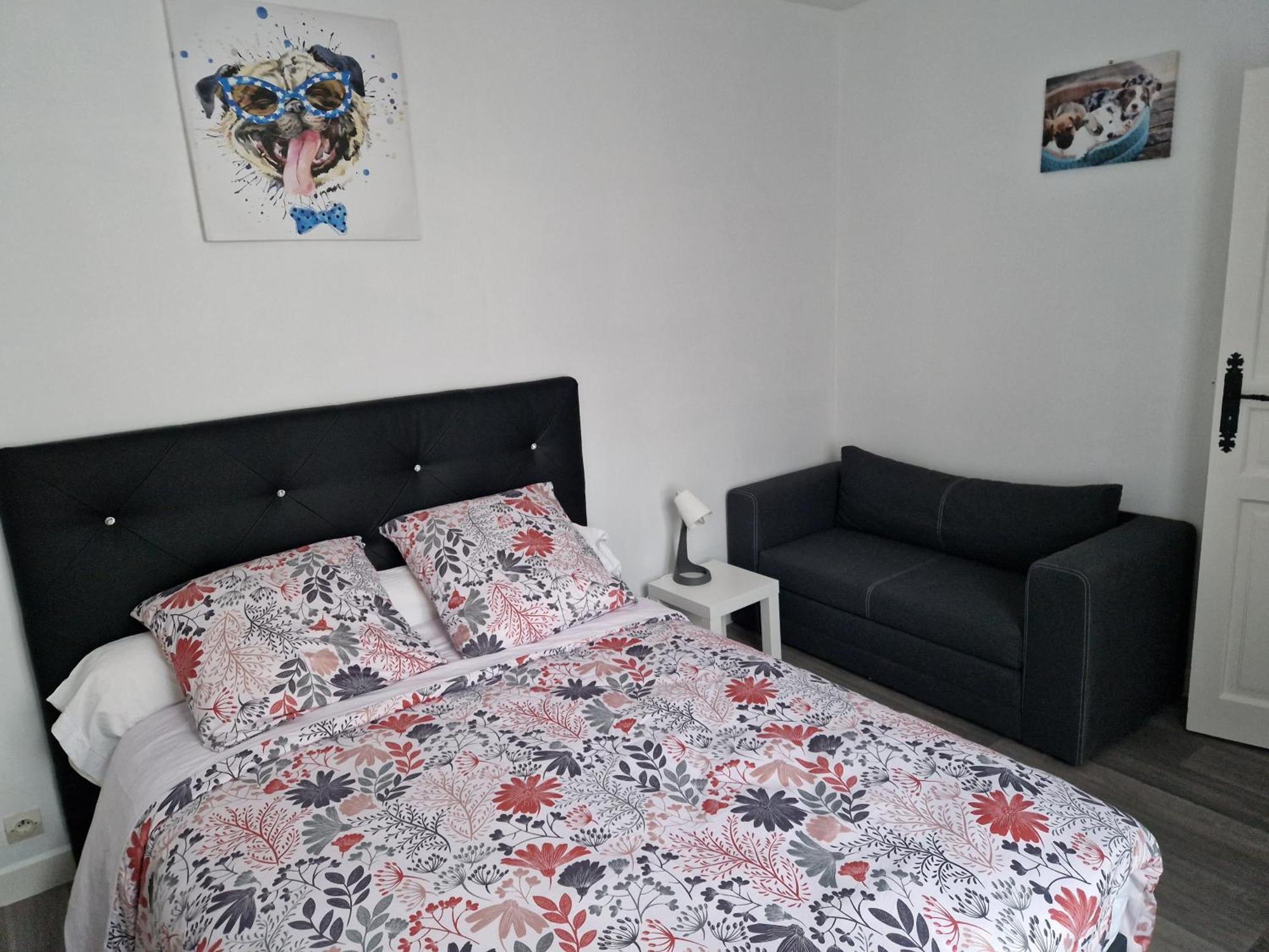 T3 Hypercentre Troyes Idealement Situe Luaran gambar